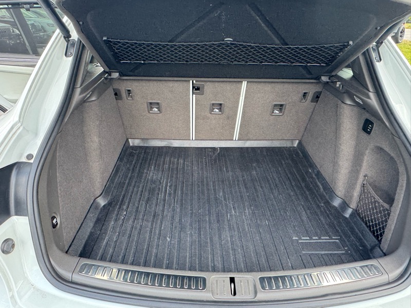 Porsche Macan Turbo 2015 Porsche Macan Turbo 2015