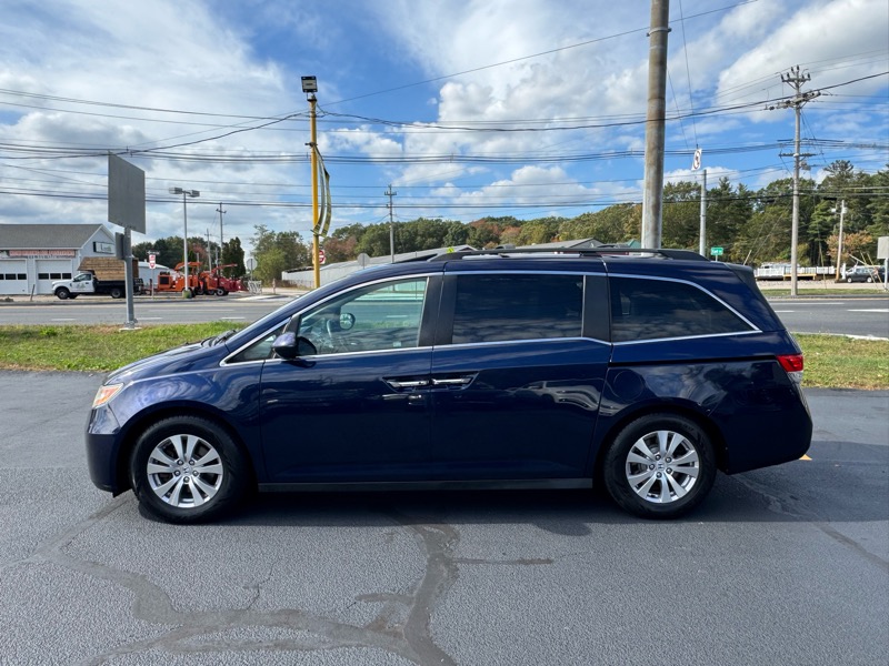 2016 Honda Odyssey EX-L photo 8
