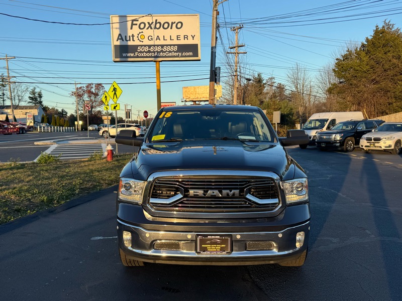 2018 Ram 1500 Laramie photo 2