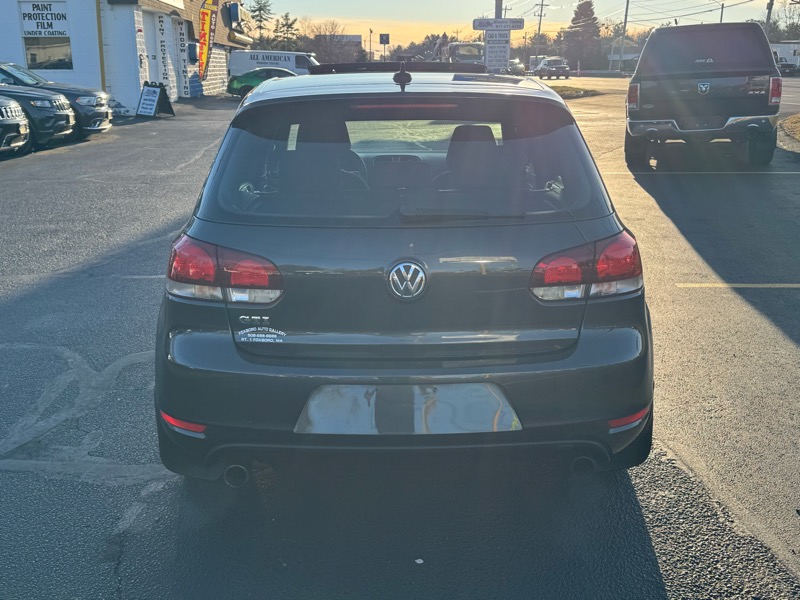 Volkswagen GTI 4dr HB DSG w/Conv & Sunroof 2011