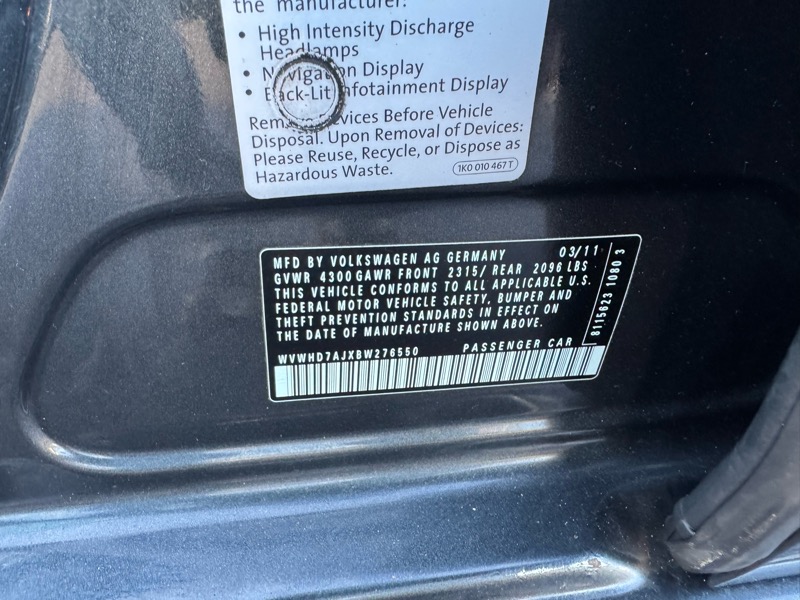 Volkswagen GTI 4dr HB DSG w/Conv & Sunroof 2011