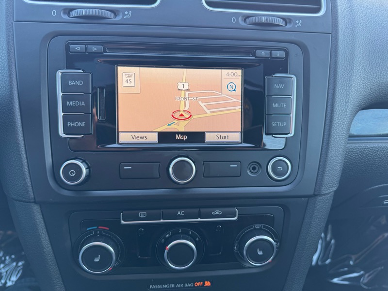 Volkswagen GTI 4dr HB DSG w/Conv & Sunroof 2011