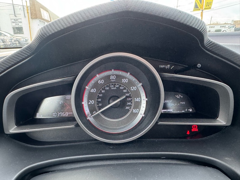 Mazda MAZDA3 I Grand Touring MT 4-Door 2014