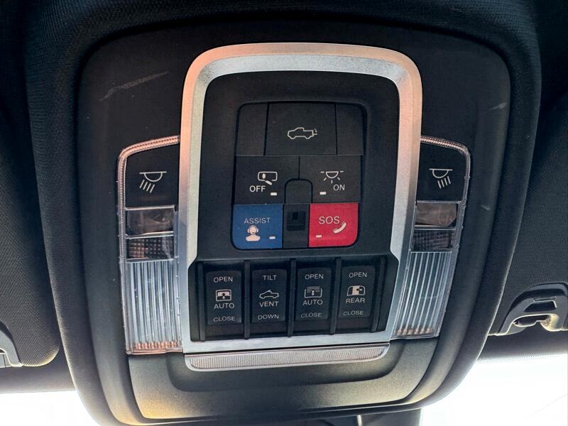 RAM 1500 Limited Crew Cab SWB 4WD 2020