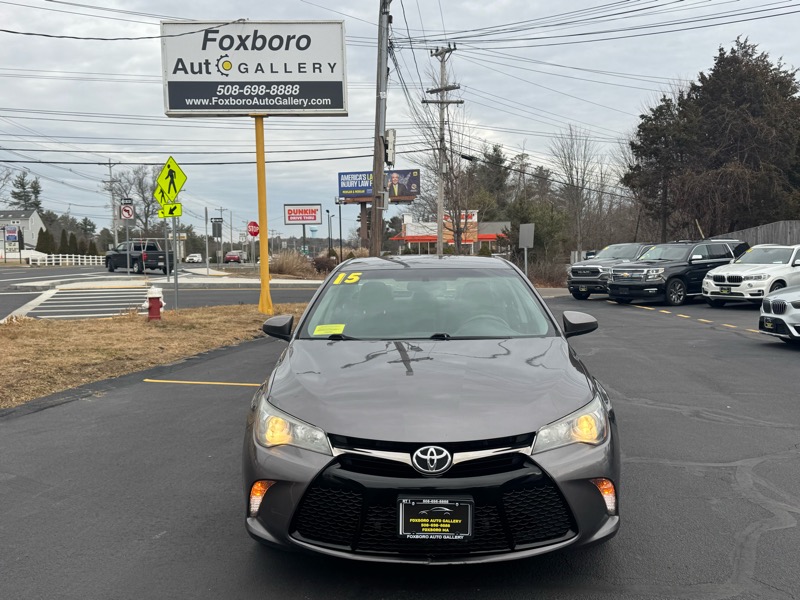 Toyota Camry SE 2015