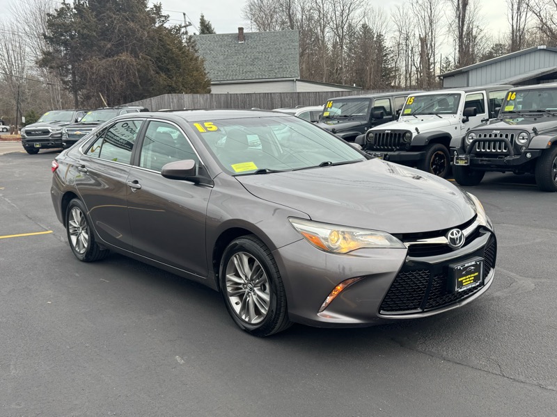 Toyota Camry SE 2015