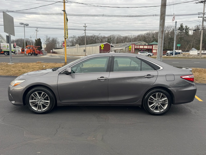 Toyota Camry SE 2015