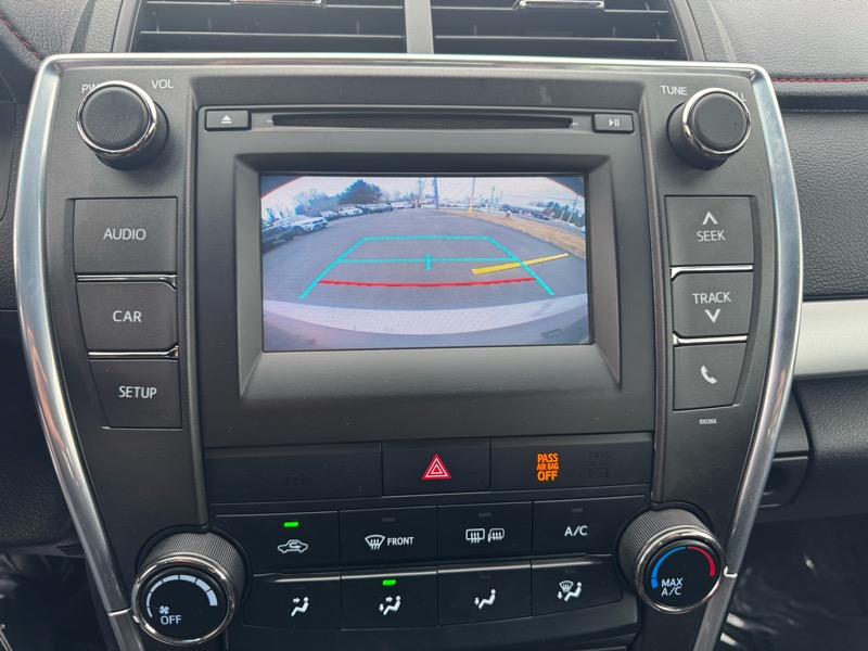 Toyota Camry SE 2015