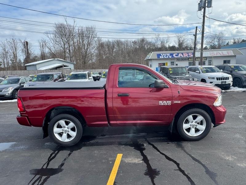 RAM 1500 Express 4x4 Reg Cab 6'4" Box 2014