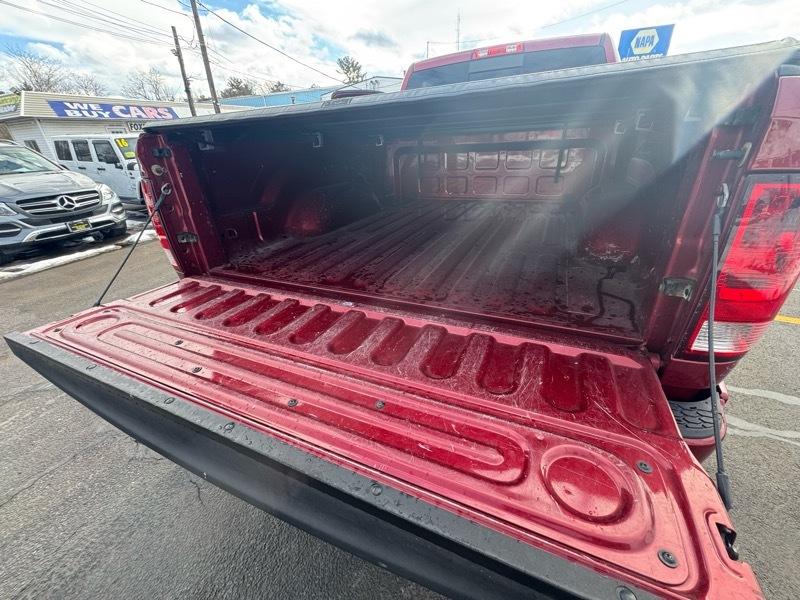 RAM 1500 Express 4x4 Reg Cab 6'4" Box 2014