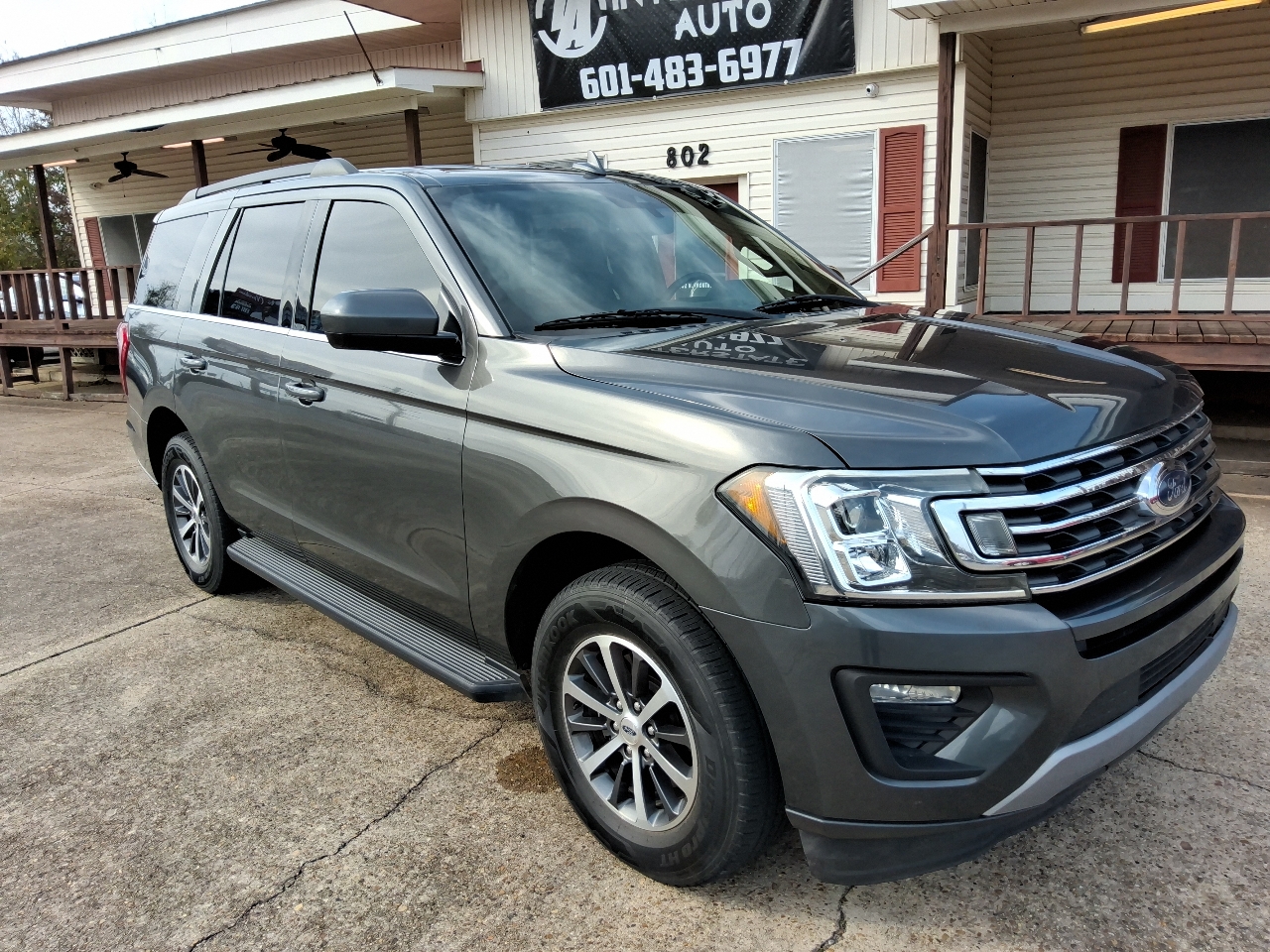 Ford Expedition XLT 2020