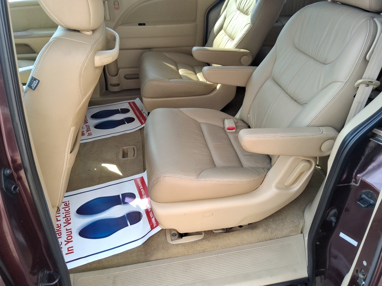 2010 Honda Odyssey EX-L photo 16