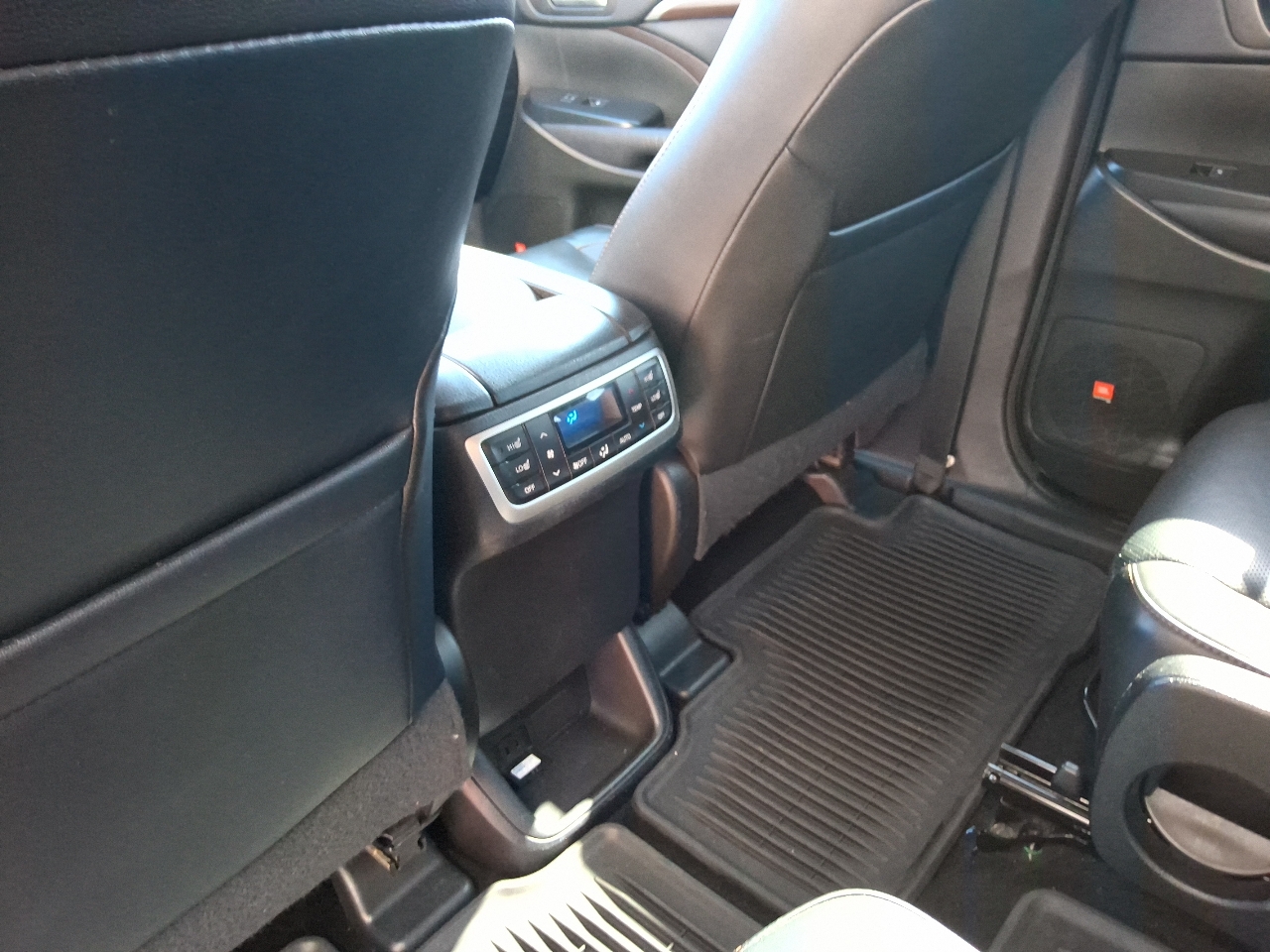 Toyota Highlander AWD 4dr V6 Limited (Natl) 2016