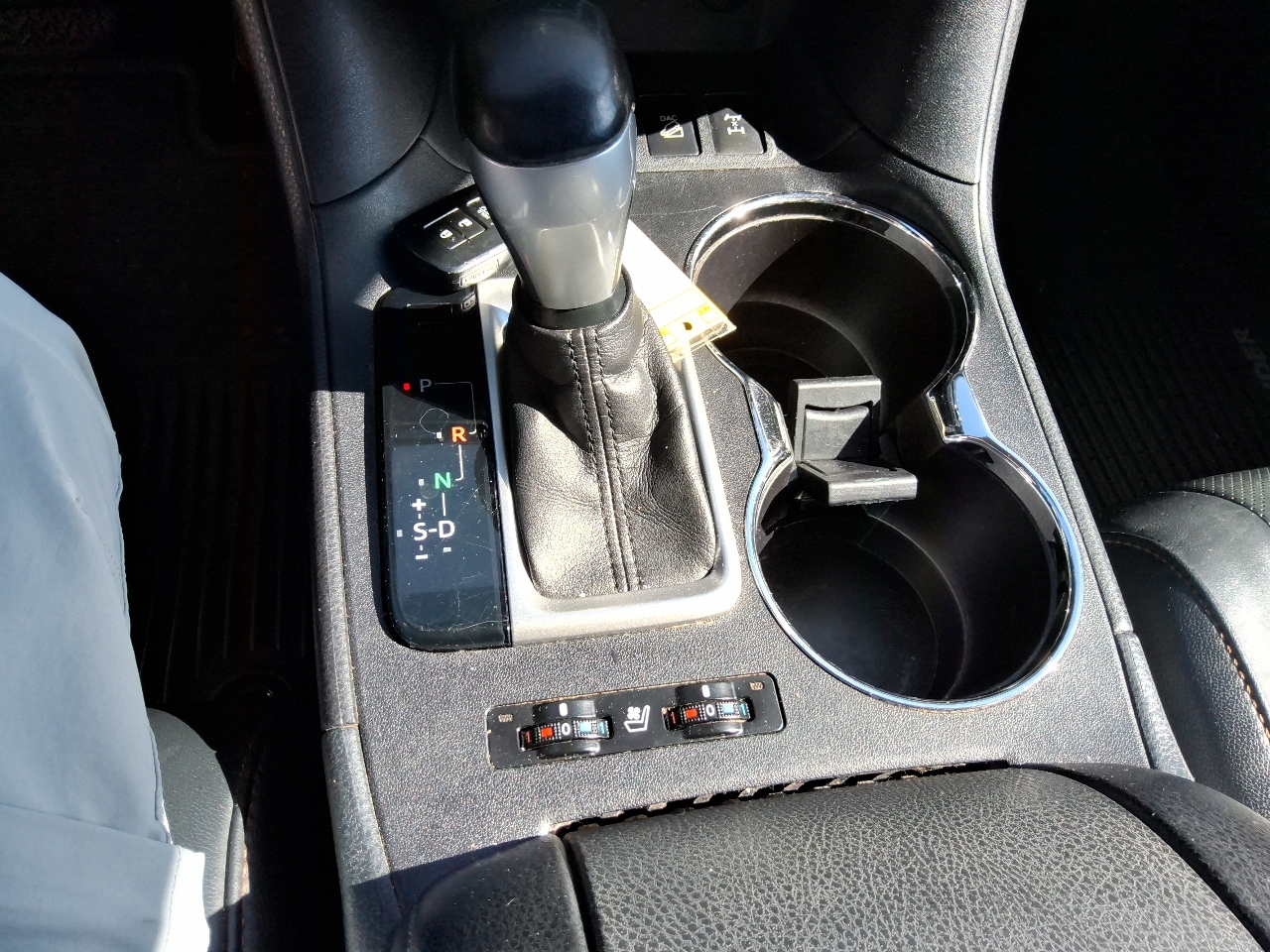 Toyota Highlander AWD 4dr V6 Limited (Natl) 2016