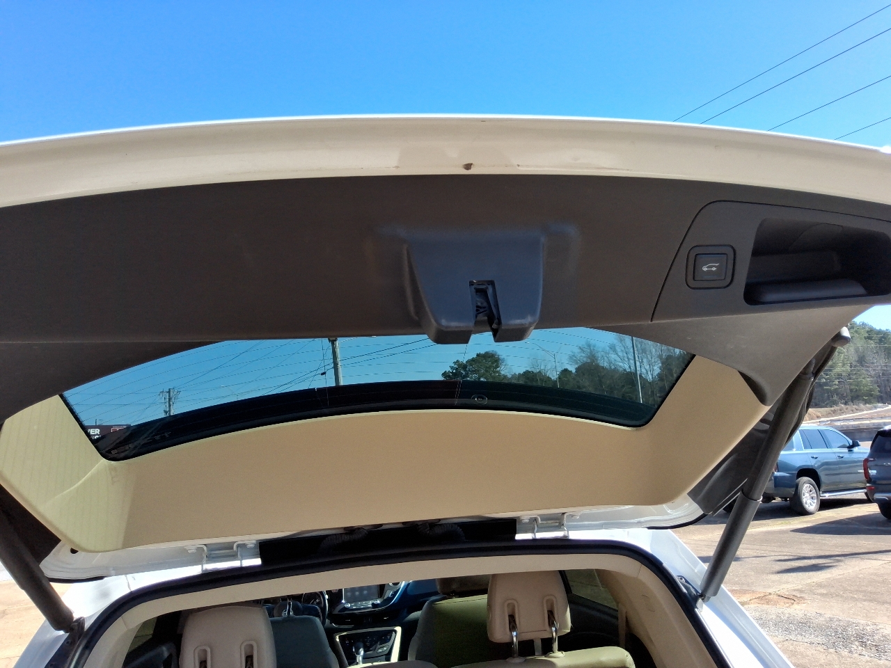 Buick Envision FWD 4dr Essence 2017