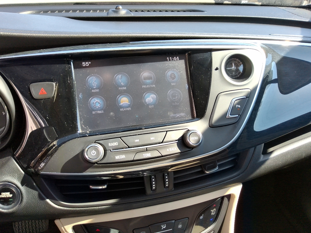 Buick Envision FWD 4dr Essence 2017