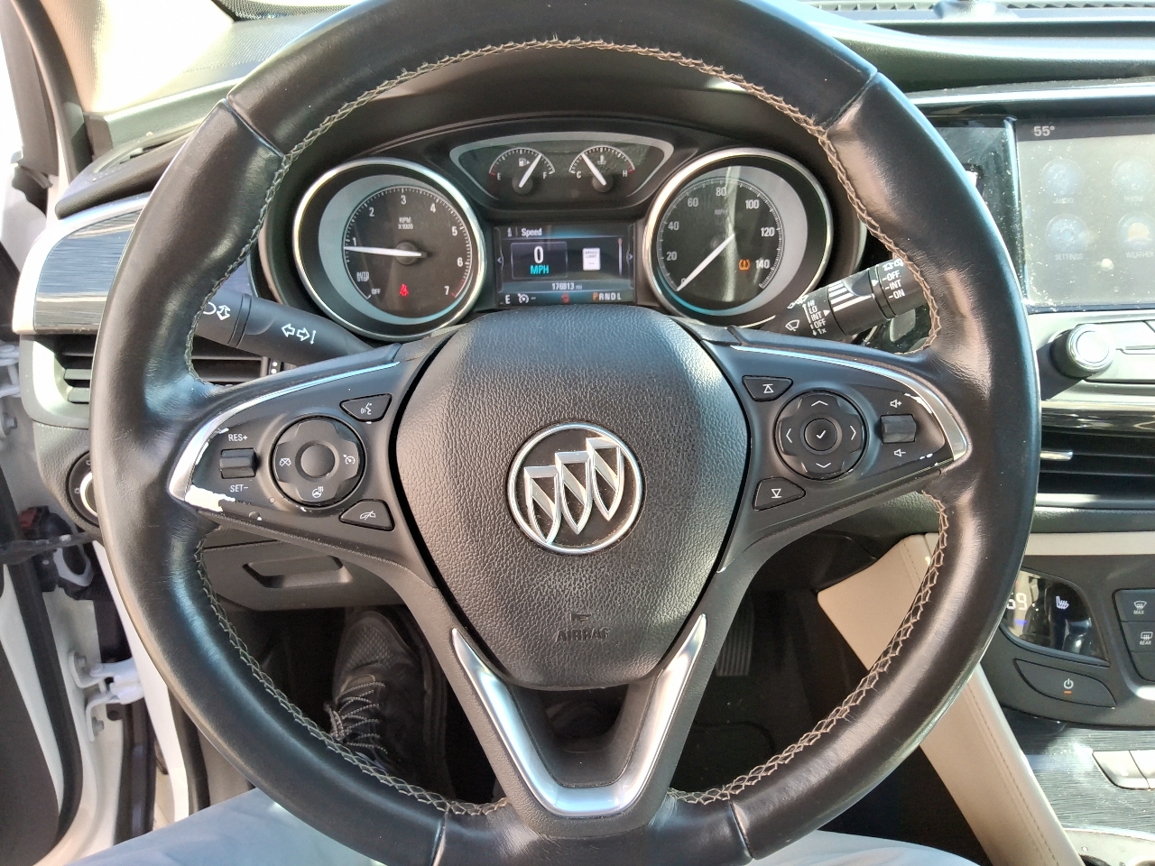 Buick Envision FWD 4dr Essence 2017