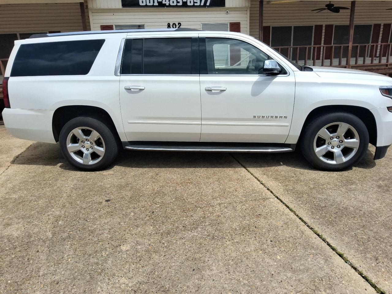 Chevrolet Suburban 2WD 4dr Premier 2020