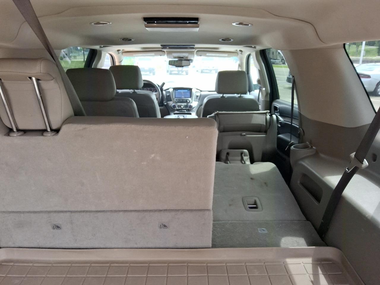 Chevrolet Suburban 2WD 4dr Premier 2020