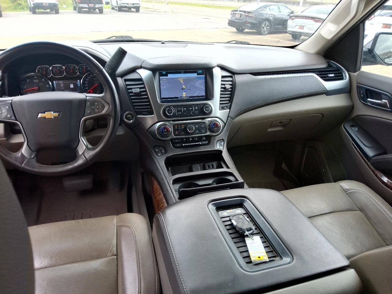 Chevrolet Suburban 2WD 4dr Premier 2020