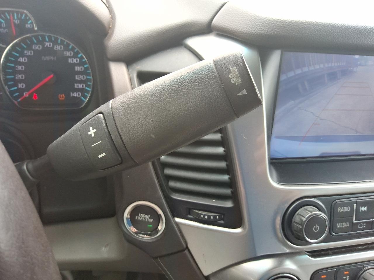 Chevrolet Suburban 2WD 4dr Premier 2020