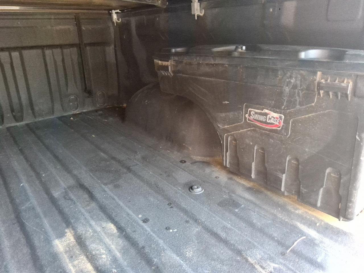 Toyota Tundra 4WD 1794 Edition CrewMax 5.5' Bed 5.7L FFV (Natl) 2018