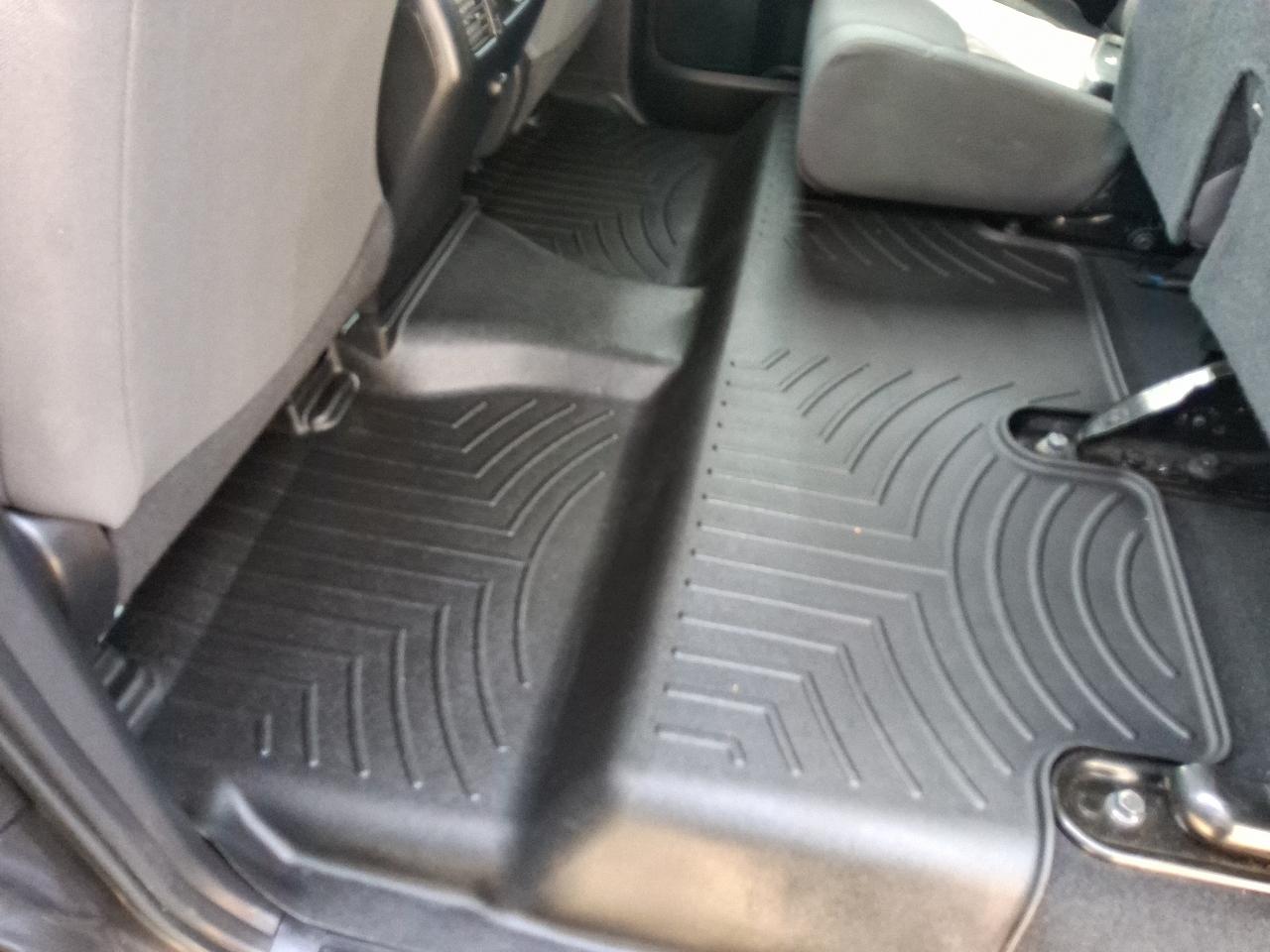 Toyota Tundra 4WD 1794 Edition CrewMax 5.5' Bed 5.7L FFV (Natl) 2018