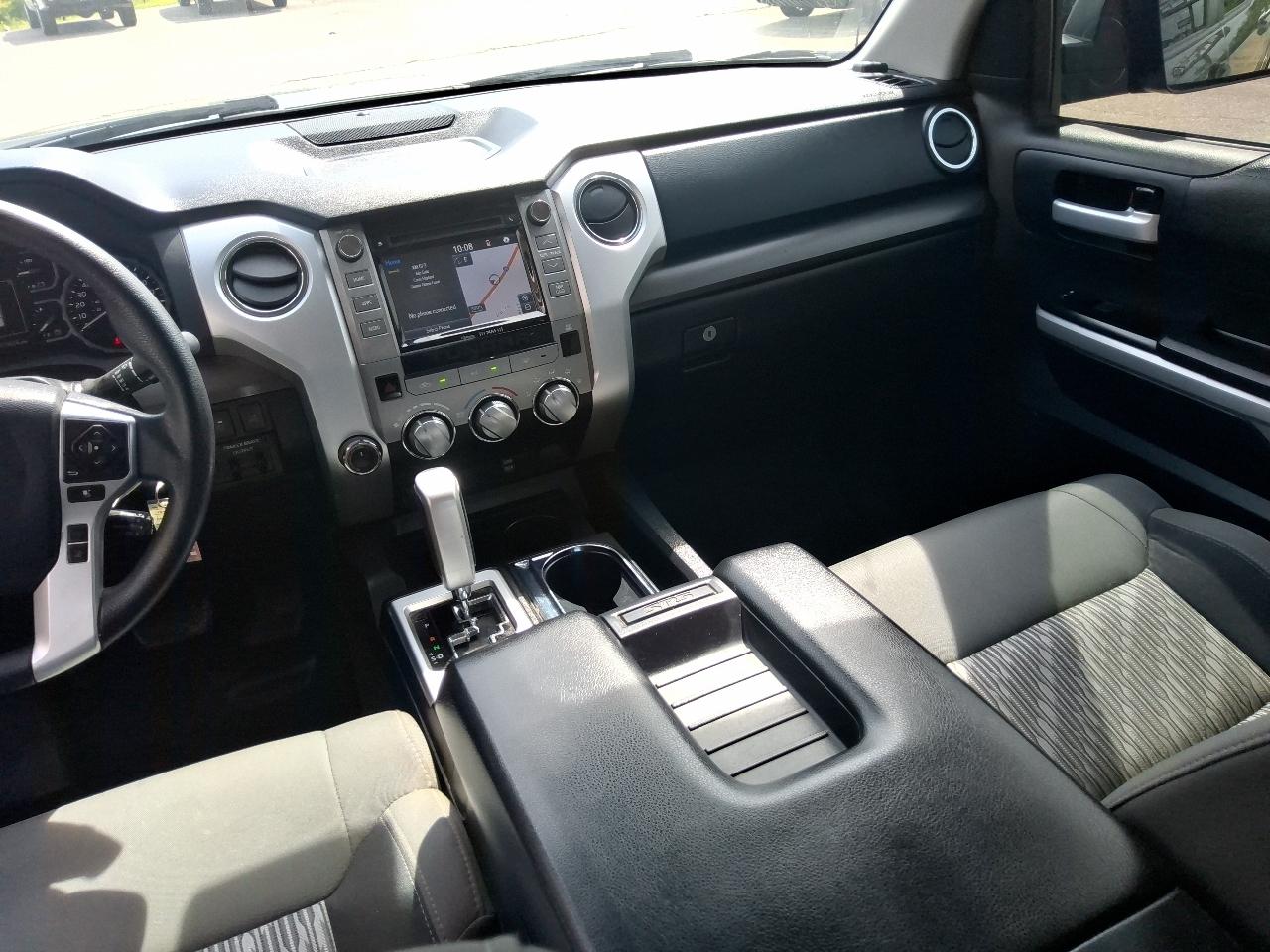 Toyota Tundra 4WD 1794 Edition CrewMax 5.5' Bed 5.7L FFV (Natl) 2018