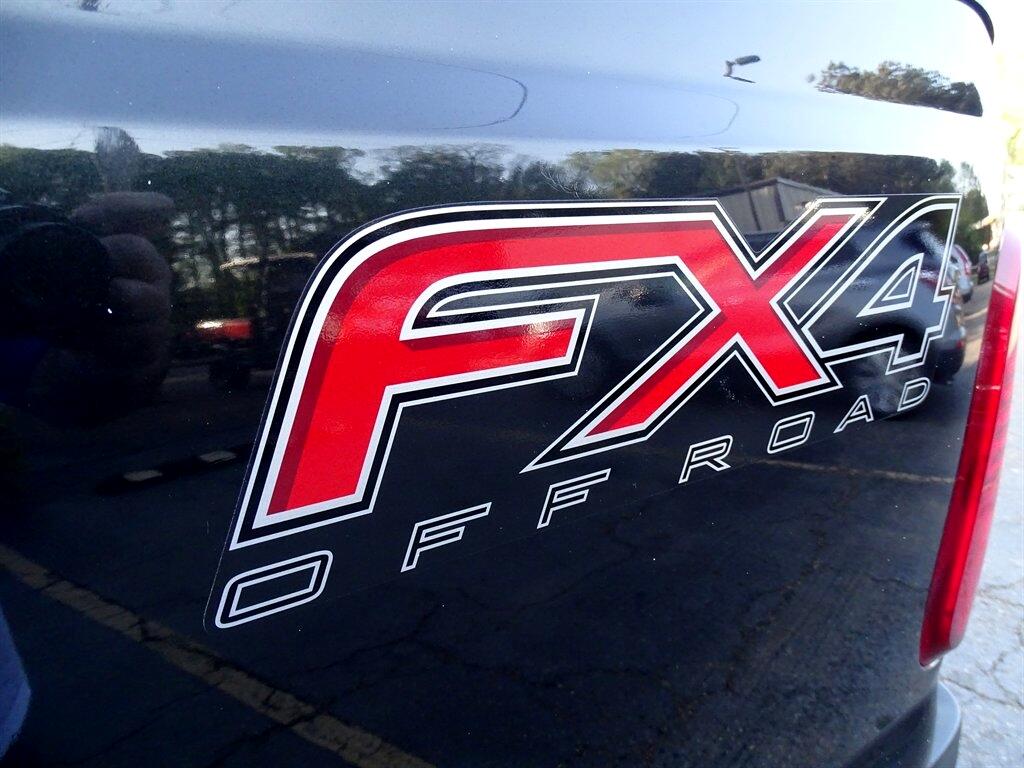 Ford Super Duty F-250 SRW 4WD Crew Cab 172" King Ranch 2015