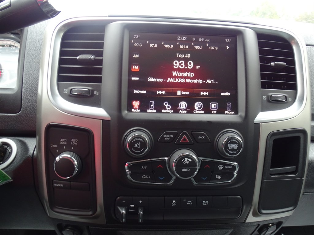 RAM 2500 4WD Crew Cab 149" SLT 2017 RAM 2500 4WD Crew Cab 149" SLT 2017