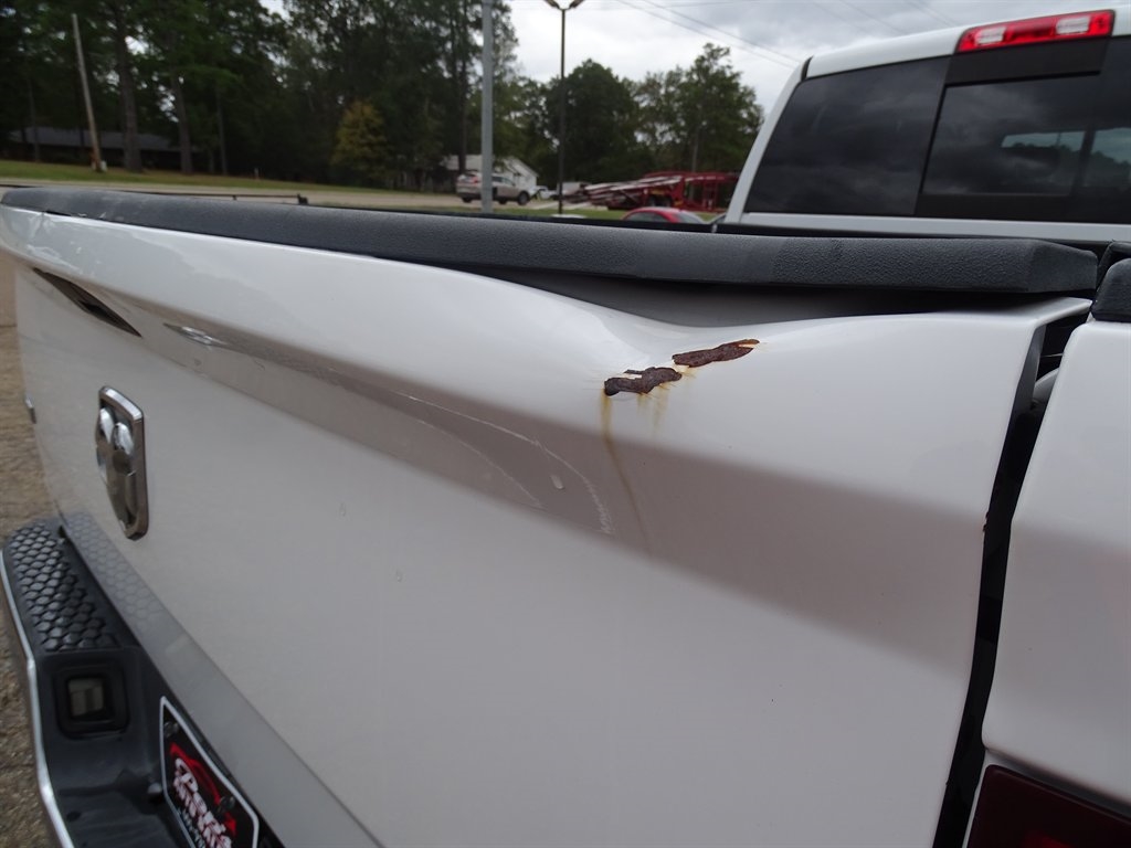 RAM 2500 4WD Crew Cab 149" SLT 2017 RAM 2500 4WD Crew Cab 149" SLT 2017