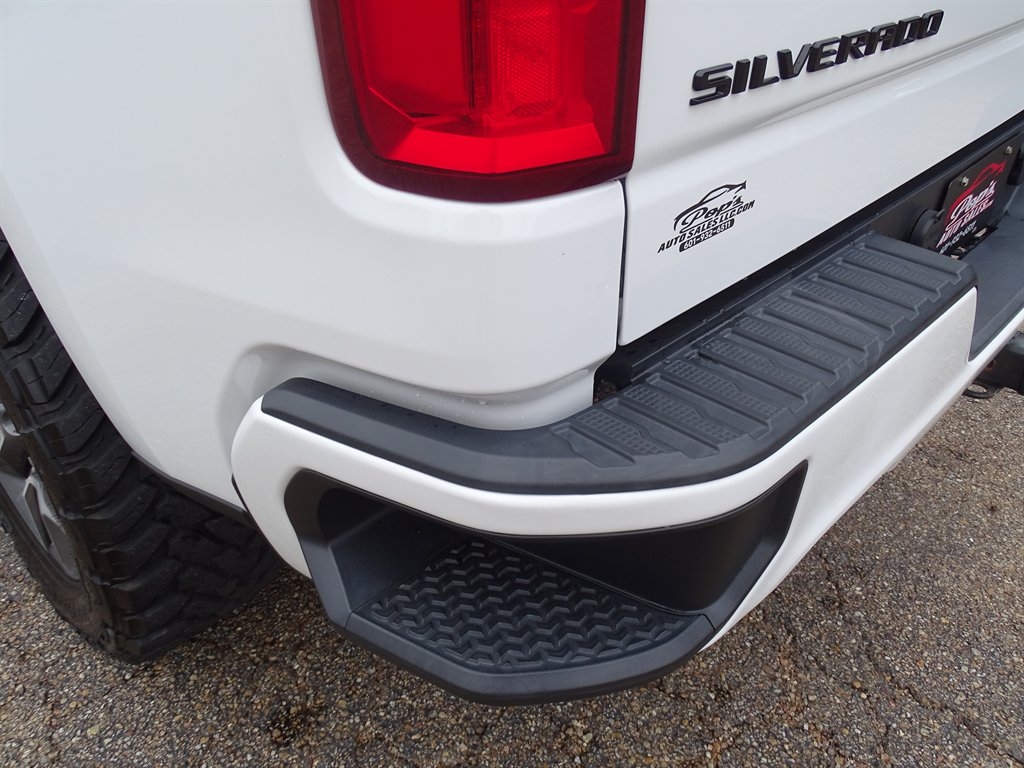 Chevrolet Silverado 1500 4WD Crew Cab 147" RST 2020 Chevrolet Silverado 1500 4WD Crew Cab 147" RST 2020