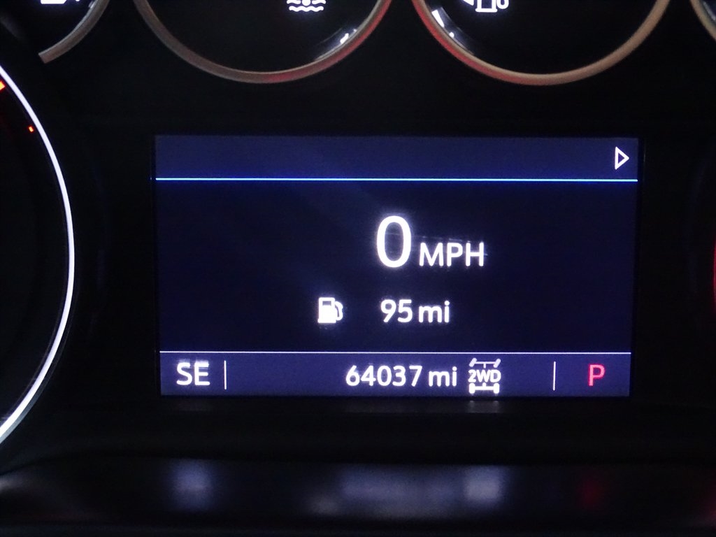 Chevrolet Silverado 1500 4WD Crew Cab 147" RST 2020