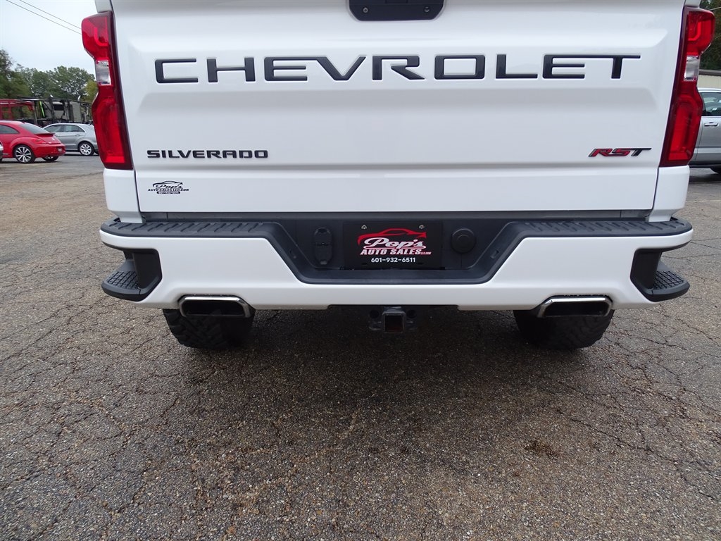 Chevrolet Silverado 1500 4WD Crew Cab 147" RST 2020