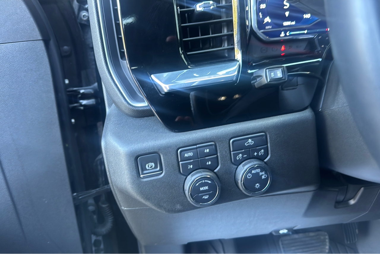 Chevrolet Silverado 1500 4WD Crew Cab 147" LT w/1LT 2024 Chevrolet Silverado 1500 4WD Crew Cab 147" LT w/1LT 2024