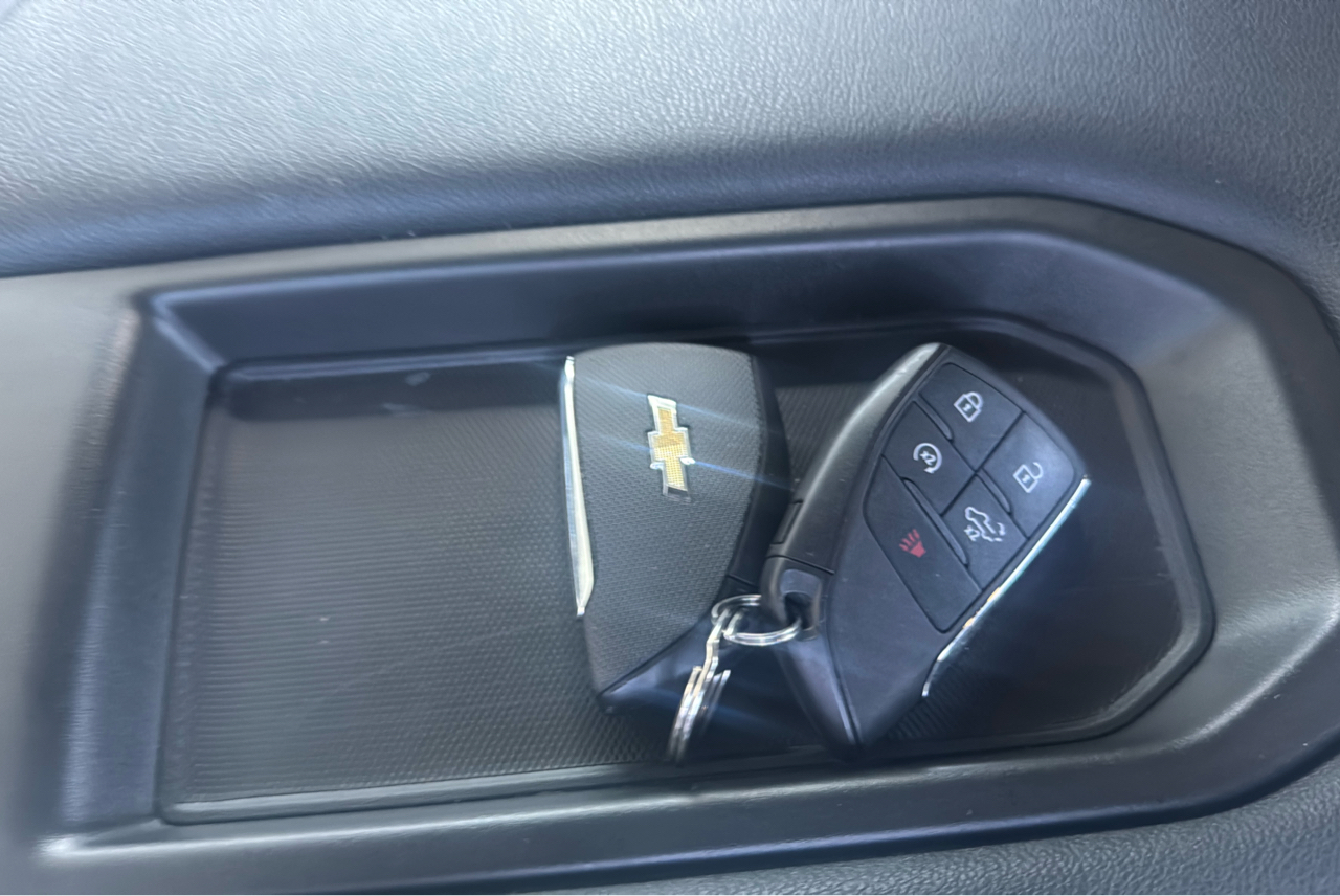 Chevrolet Silverado 1500 4WD Crew Cab 147" LT w/1LT 2024 Chevrolet Silverado 1500 4WD Crew Cab 147" LT w/1LT 2024