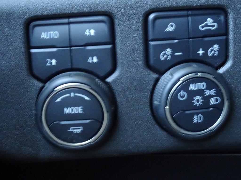 Chevrolet Silverado 1500 4WD Crew Cab 147" LTZ 2022