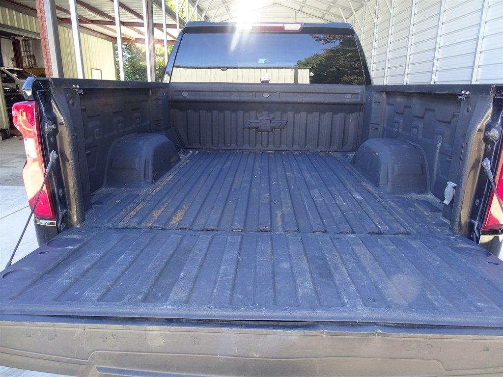 Chevrolet Silverado 1500 4WD Crew Cab 147" LTZ 2022