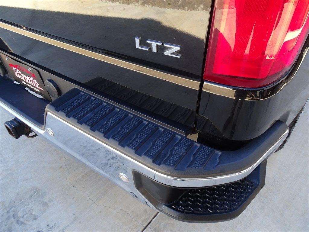 Chevrolet Silverado 1500 4WD Crew Cab 147" LTZ 2022