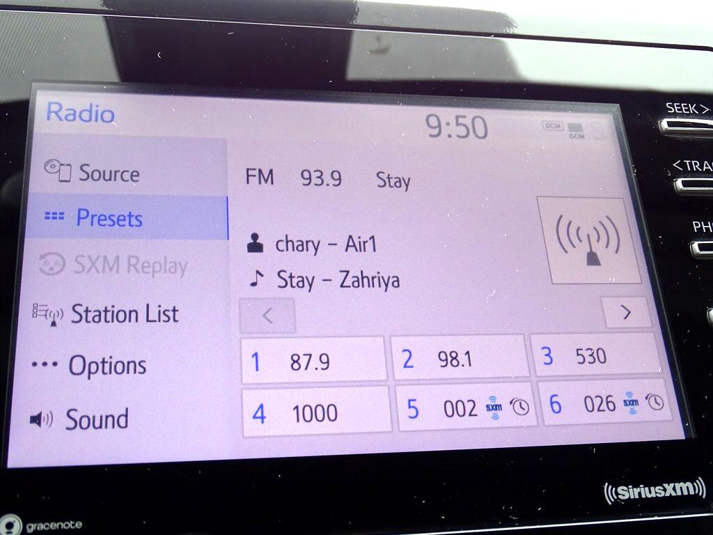 Toyota Camry Hybrid SE Nightshade CVT (Natl) 2023