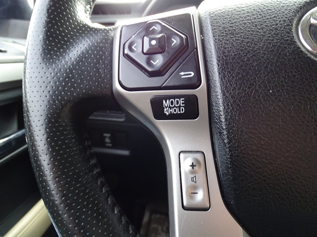 Toyota 4Runner RWD 4dr V6 SR5 Premium (Natl) 2015