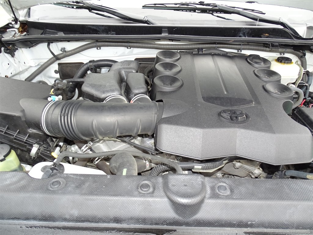 Toyota 4Runner RWD 4dr V6 SR5 Premium (Natl) 2015