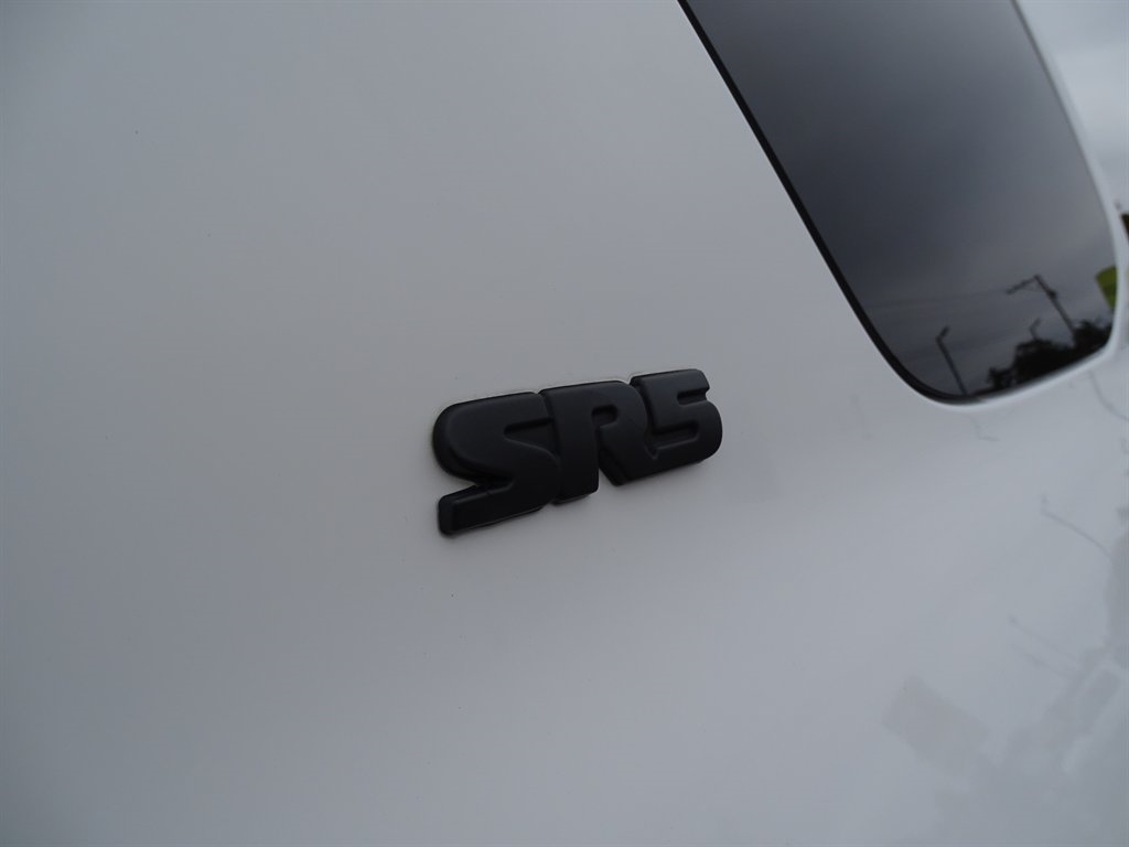 Toyota 4Runner RWD 4dr V6 SR5 Premium (Natl) 2015