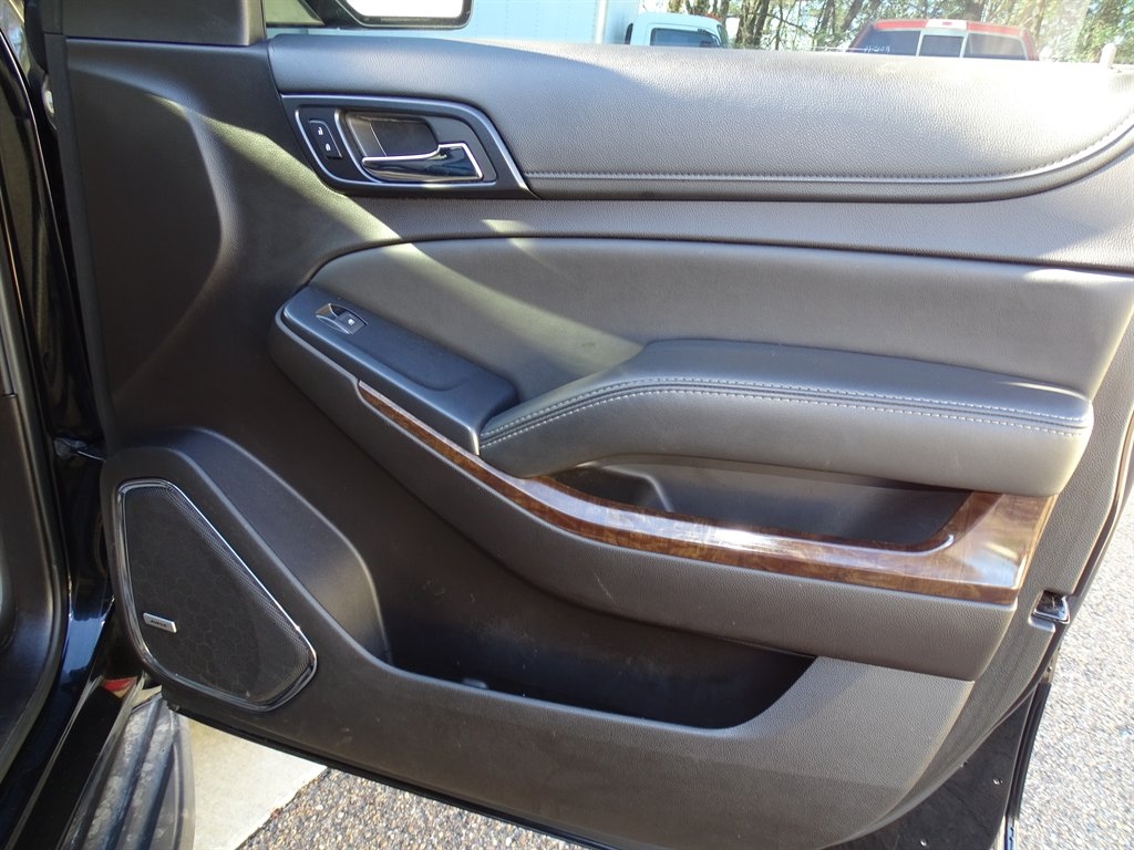 Chevrolet Tahoe 2WD 4dr LT 2016