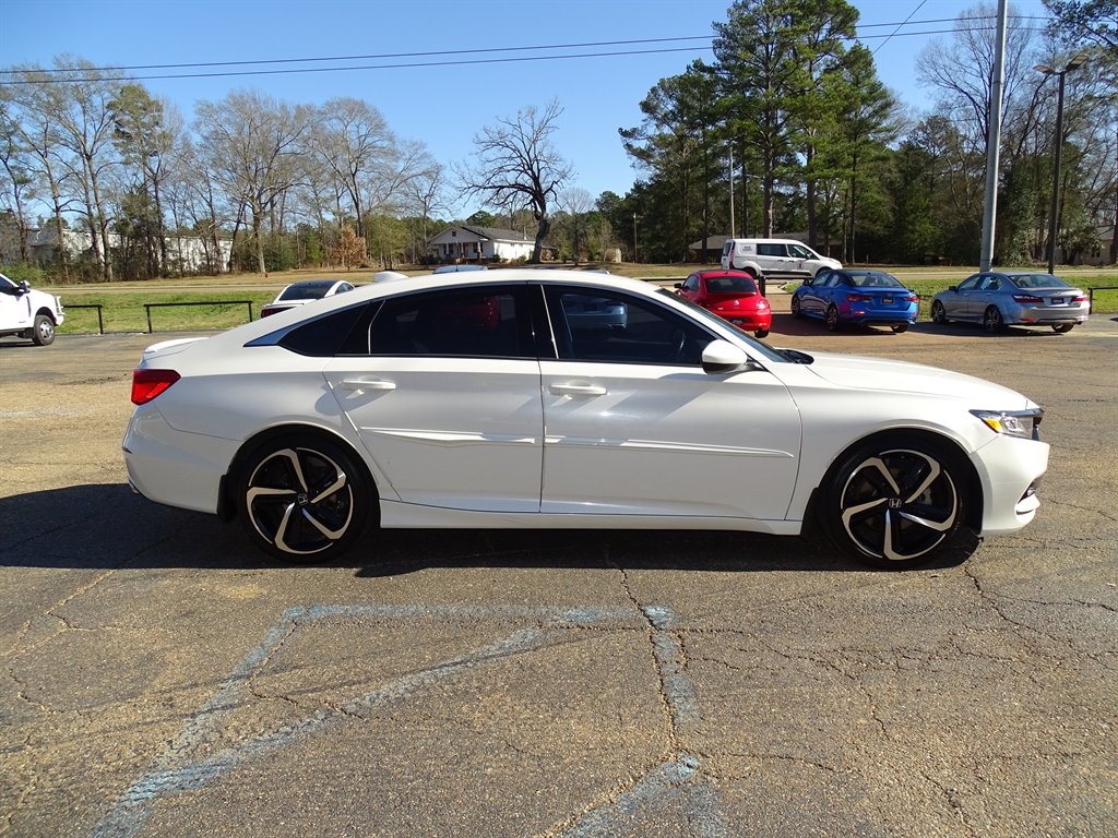 Honda Accord Sedan Sport 1.5T CVT 2018