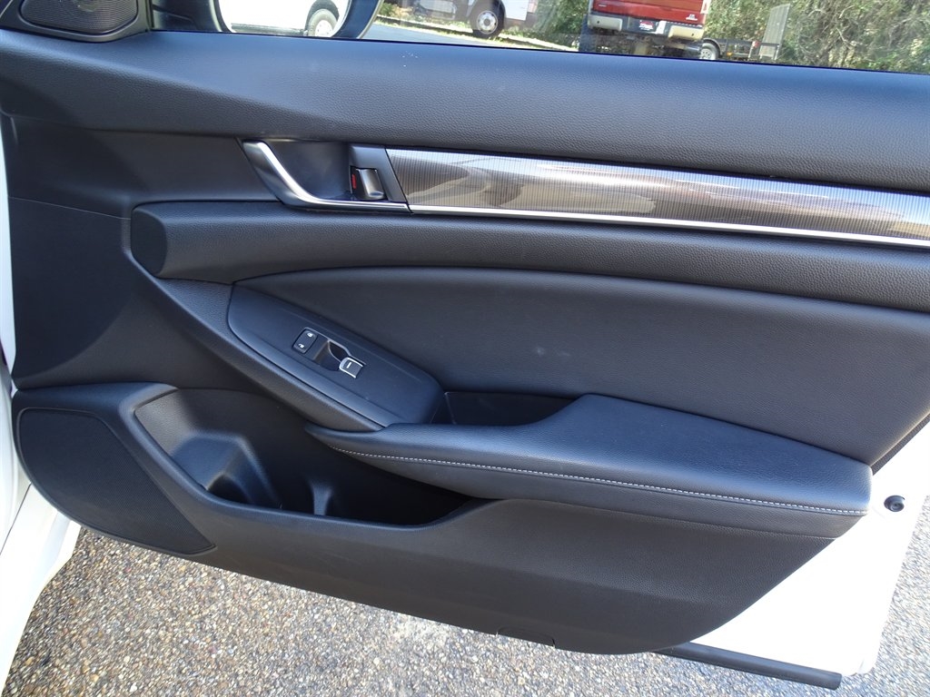 Honda Accord Sedan Sport 1.5T CVT 2018