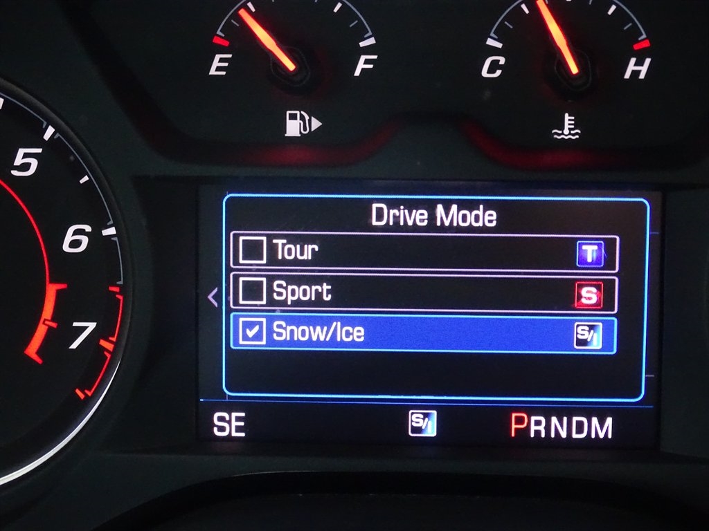 Chevrolet Camaro 2dr Cpe LT1 2021