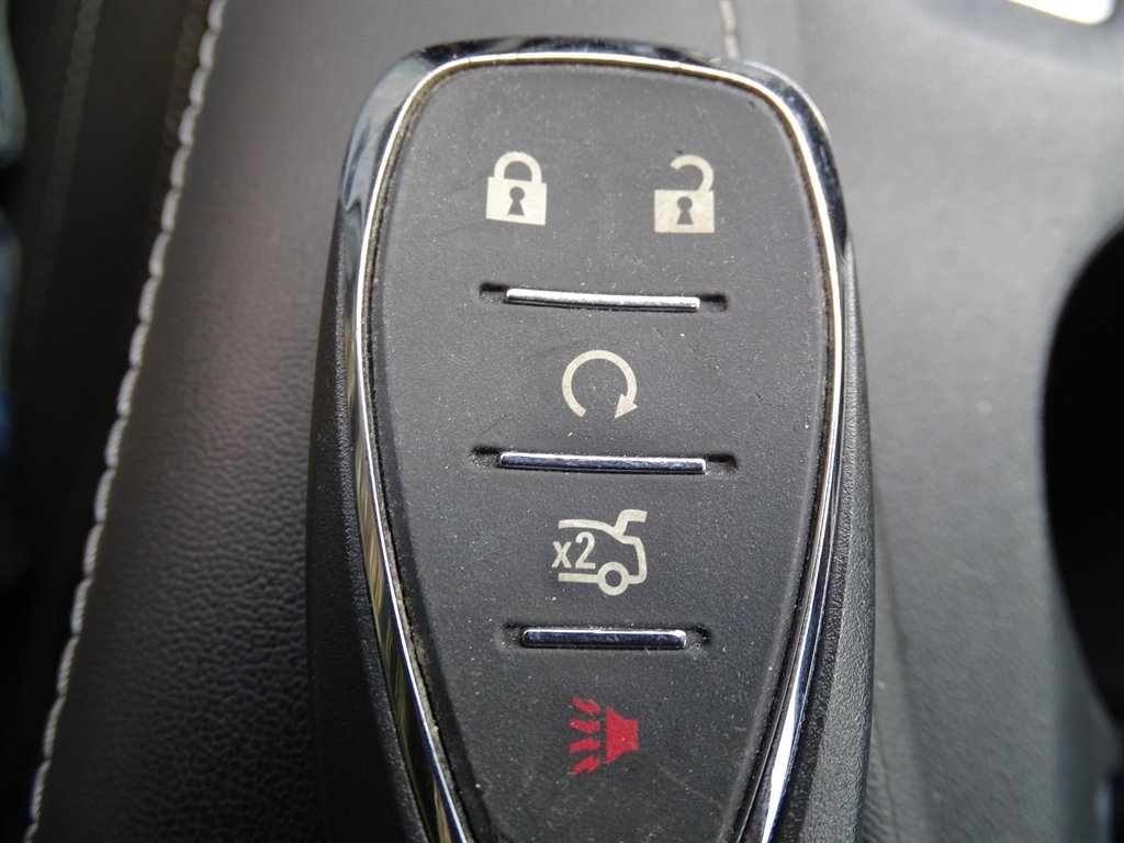 Chevrolet Camaro 2dr Cpe LT1 2021