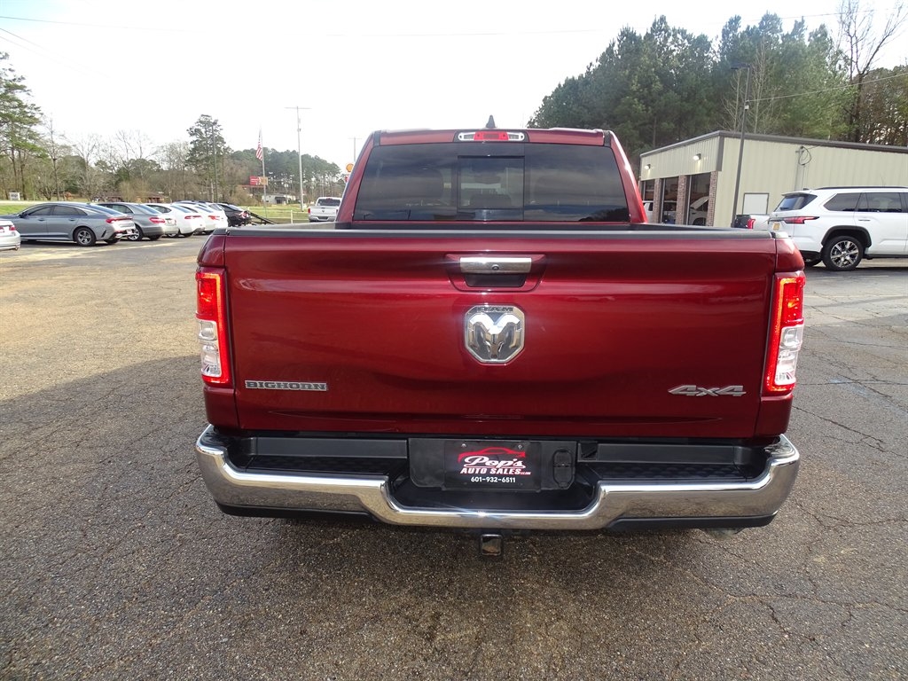 RAM 1500 Big Horn/Lone Star 4x4 Crew Cab 5'7" Box 2019