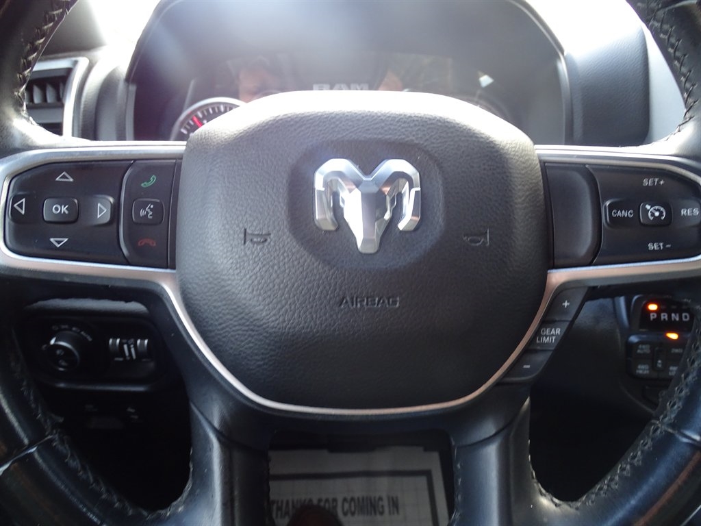 RAM 1500 Big Horn/Lone Star 4x4 Crew Cab 5'7" Box 2019